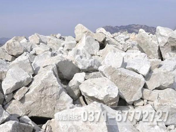 長石粉生產(chǎn)設(shè)備都有啥？