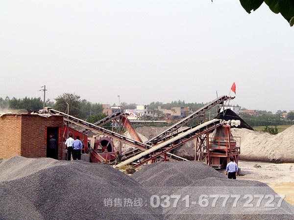 時(shí)產(chǎn)150噸珍珠巖制砂生產(chǎn)線詳細(xì)介紹