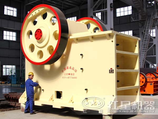 顎式碎石機規(guī)格與參數分析