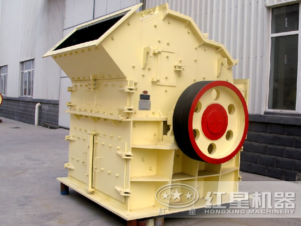 PXJ800×600型石灰石高產(chǎn)細(xì)碎機(jī)_小功率，大能力，值得一看