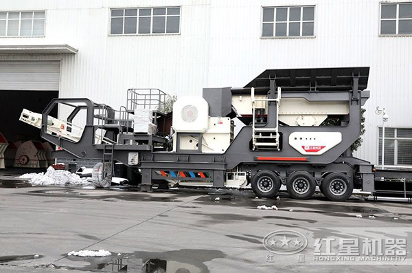 小型車式流動石子粉碎機，小巧輕便但不失專業(yè)