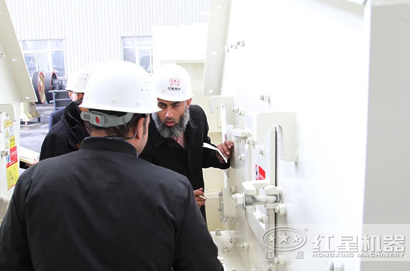 國(guó)外用戶來廠考察