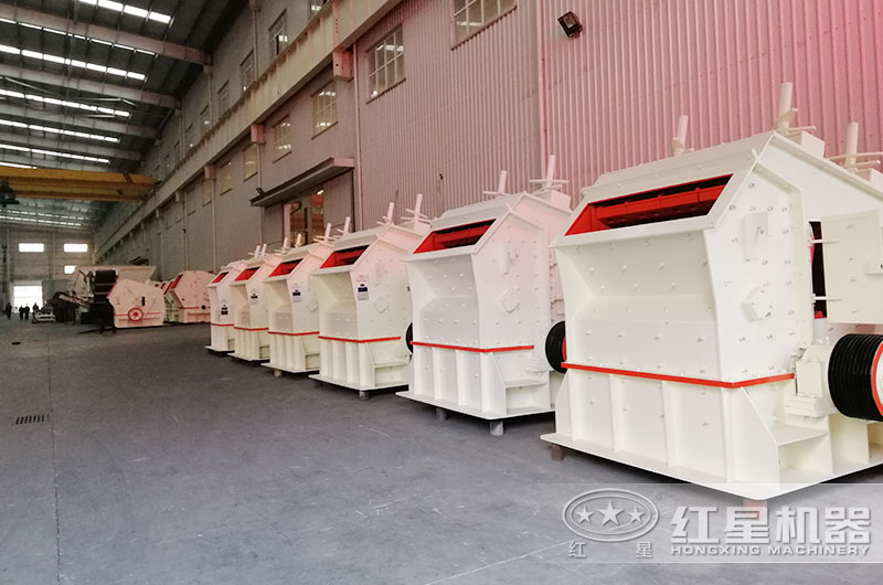 1315和1214反擊破能吃多少料？堵料導(dǎo)致停機(jī)，影響生產(chǎn)怎么辦？